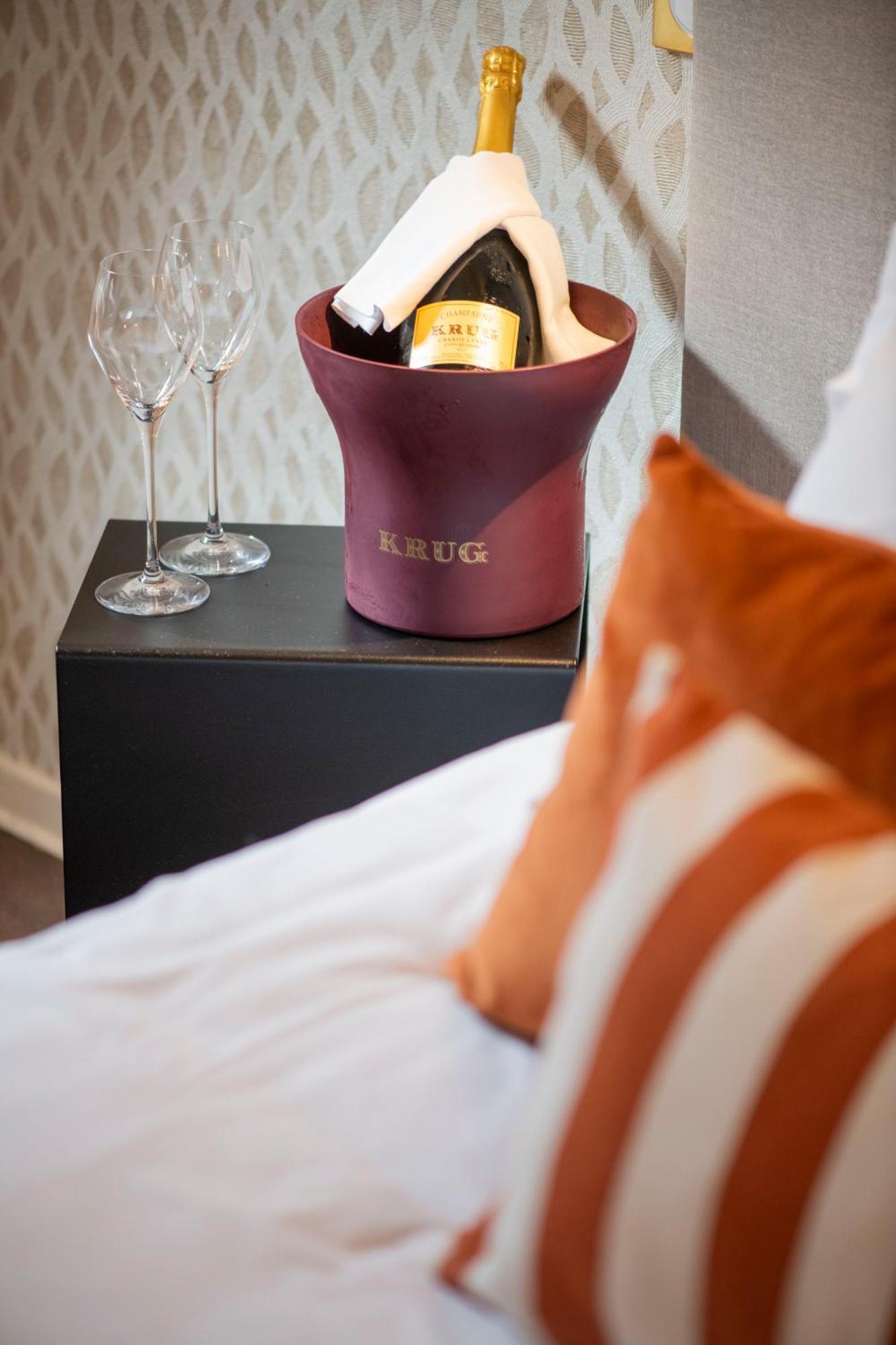 Hotel La Truffe Noire Brive-la-Gaillarde Luaran gambar